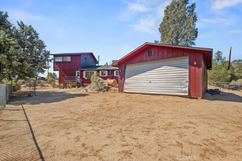 1567 O STREET Wofford Heights, CA 93285