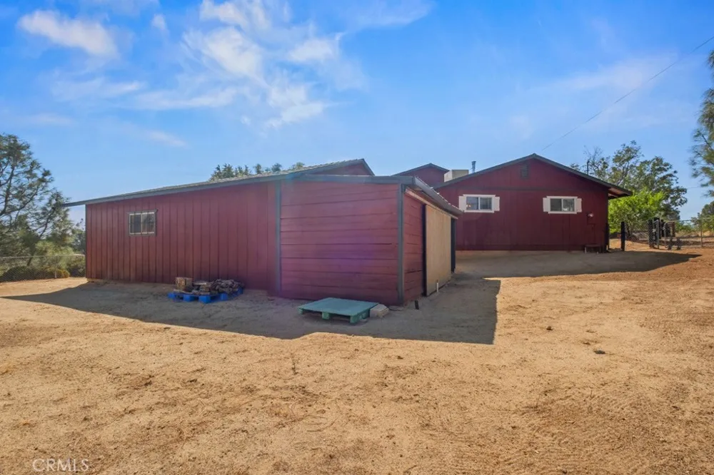 1567 O STREET Wofford Heights, CA 93285