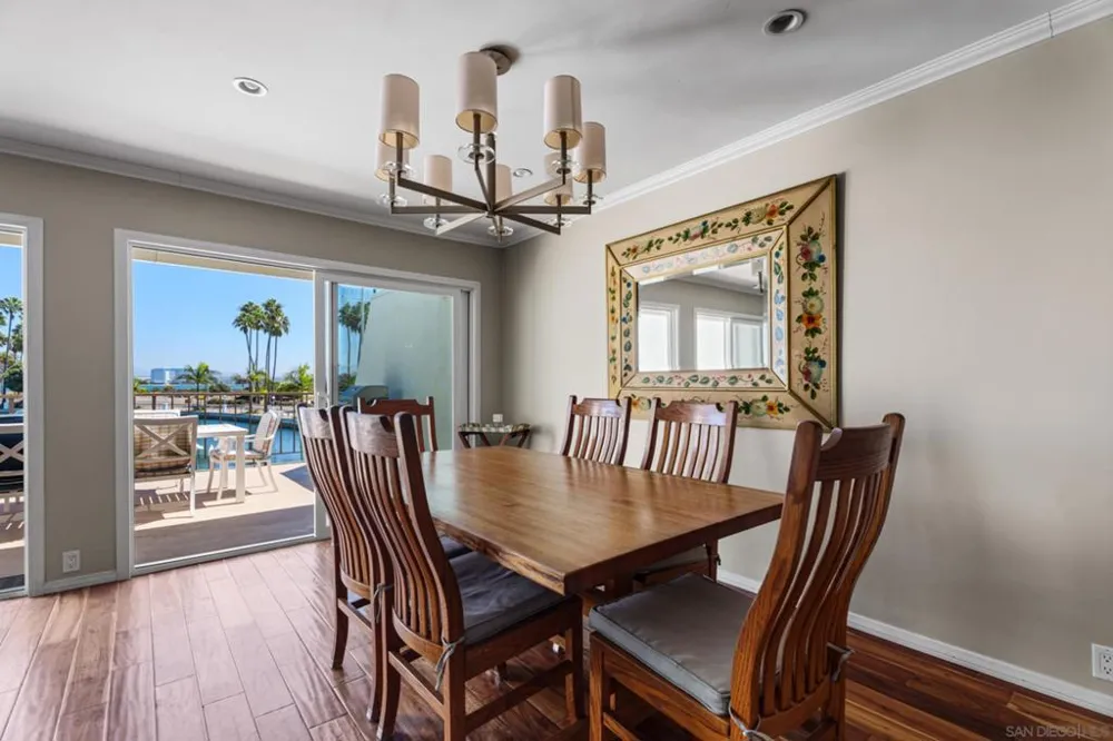 4 Antigua Ct Coronado, CA 92118