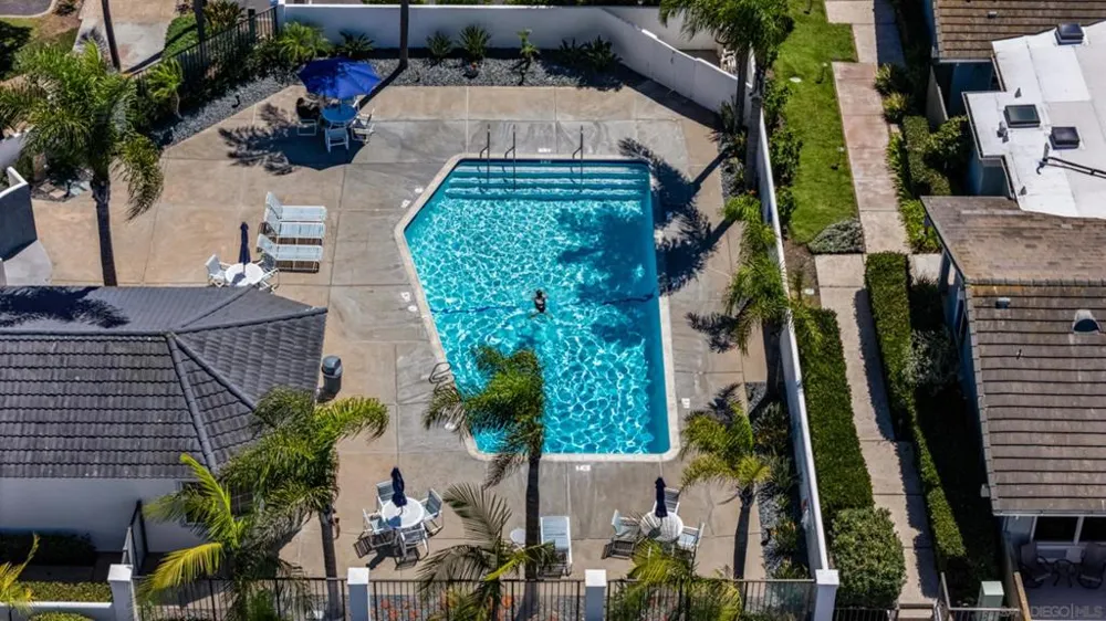 4 Antigua Ct Coronado, CA 92118