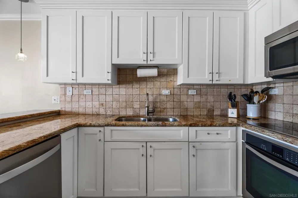 4 Antigua Ct Coronado, CA 92118