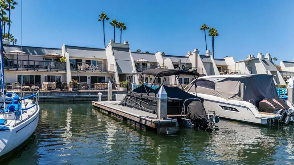 4 Antigua Ct Coronado, CA 92118