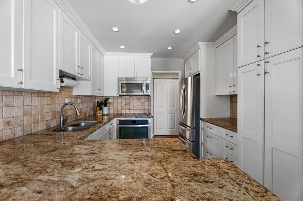 4 Antigua Ct Coronado, CA 92118