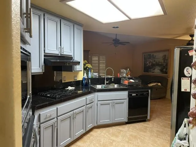 40605 Posada Court Palm Desert, CA 92260