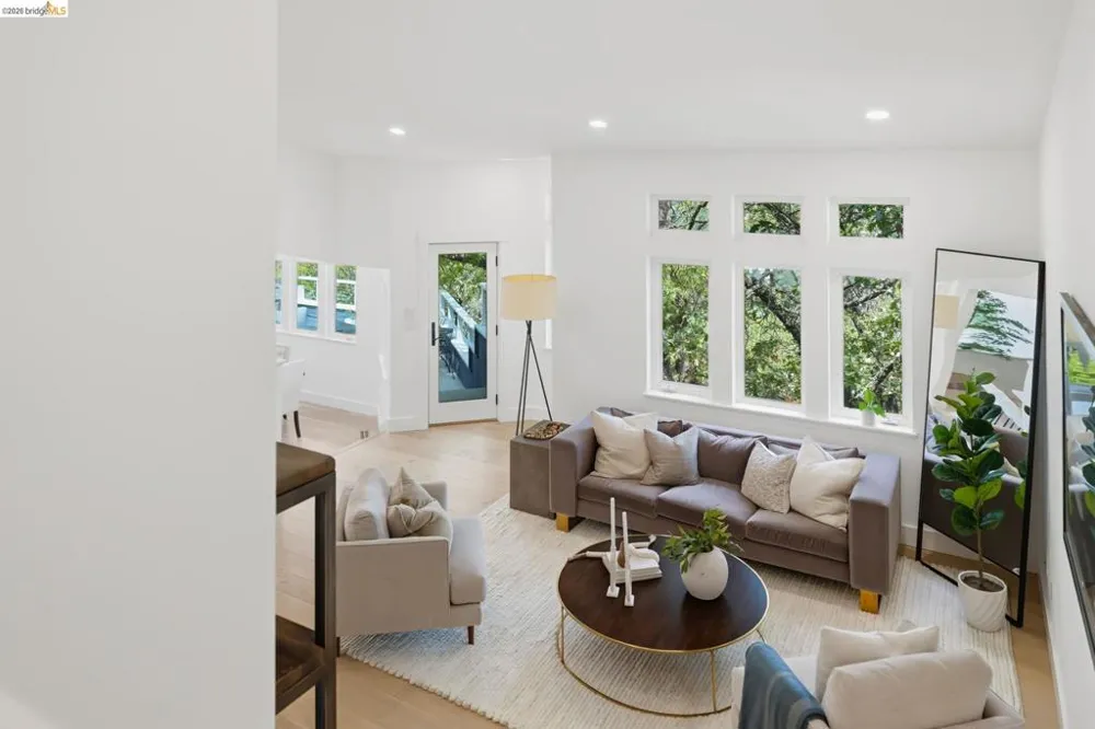 857 Mountain View Drive Lafayette, CA 94549