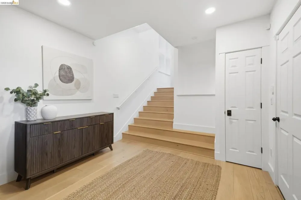 857 Mountain View Drive Lafayette, CA 94549