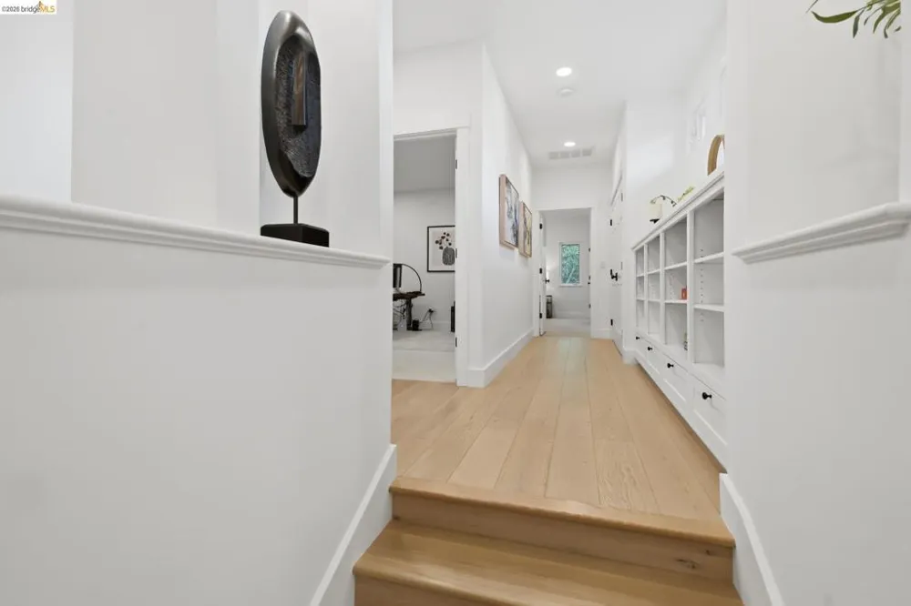 857 Mountain View Drive Lafayette, CA 94549