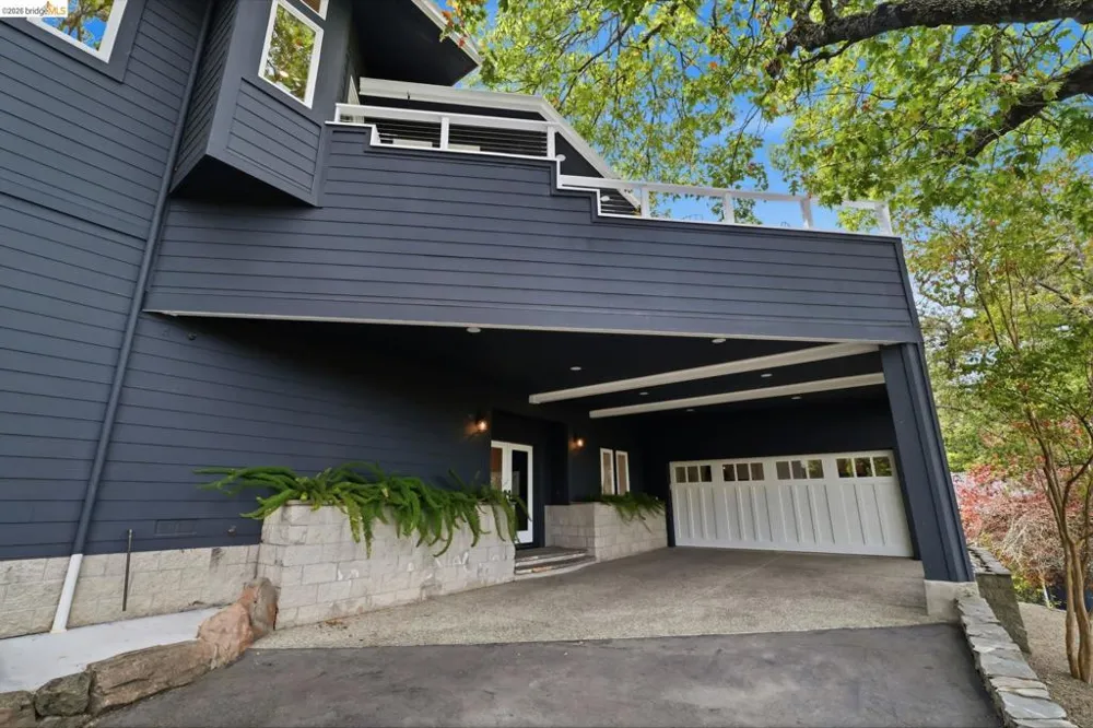 857 Mountain View Drive Lafayette, CA 94549