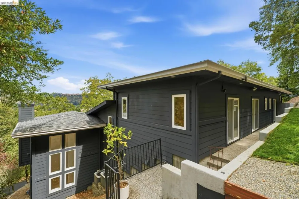 857 Mountain View Drive Lafayette, CA 94549