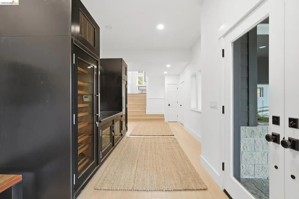 857 Mountain View Drive Lafayette, CA 94549