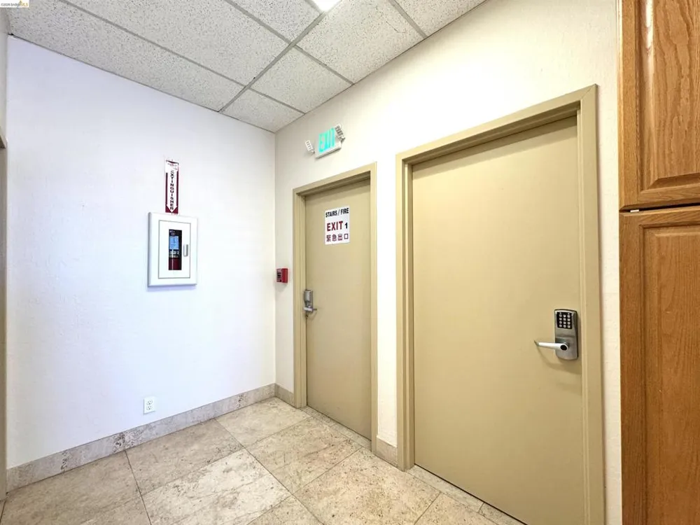 212 9Th St #401 Oakland, CA 94607