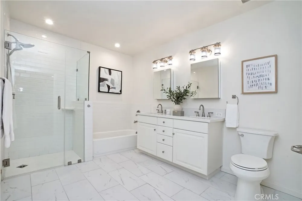 8550 Raviller Drive Downey, CA 90240