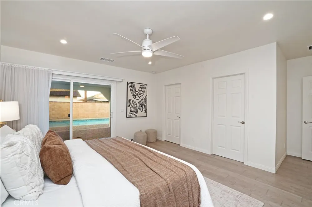 8550 Raviller Drive Downey, CA 90240