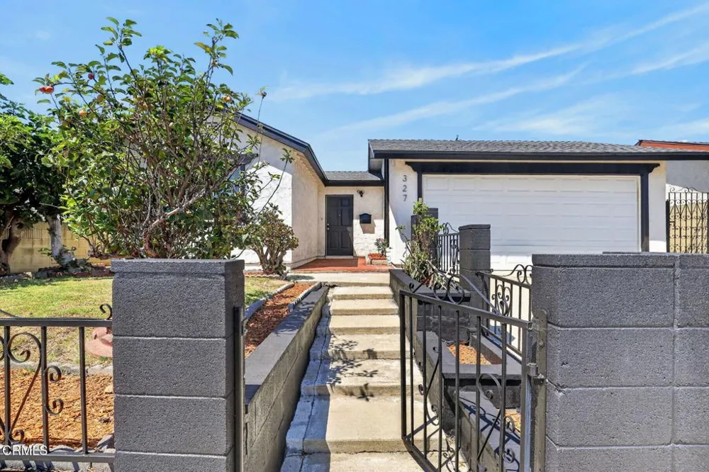 327 W 230th Street Carson, CA 90745