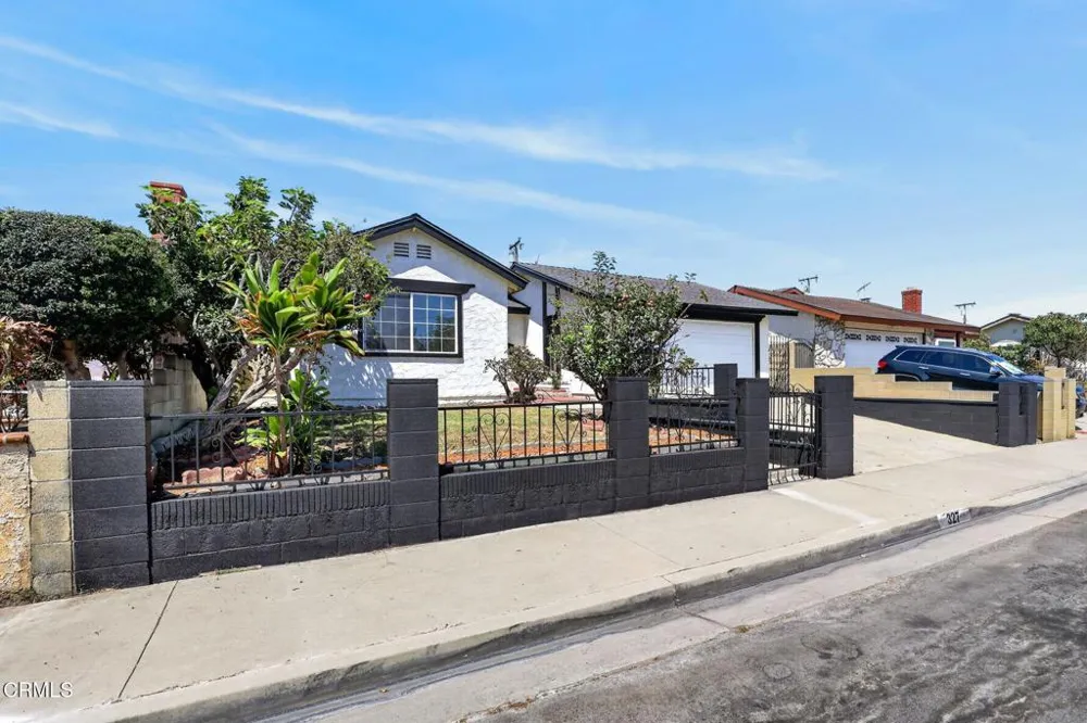 327 W 230th Street Carson, CA 90745