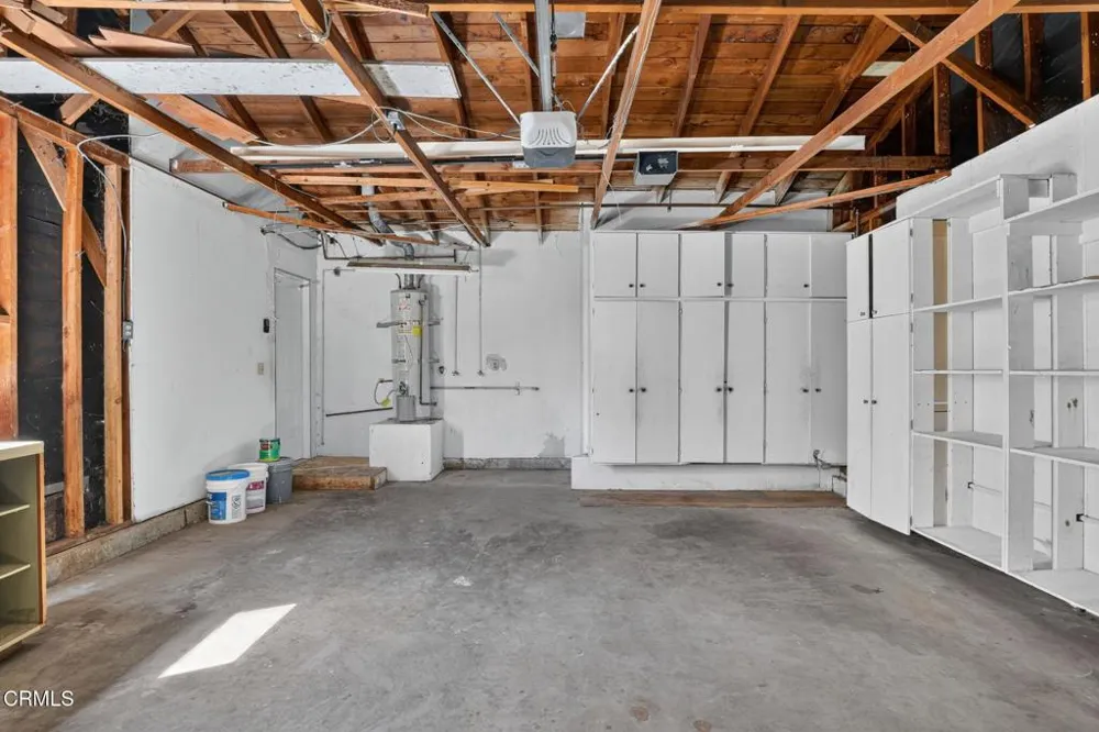 327 W 230th Street Carson, CA 90745