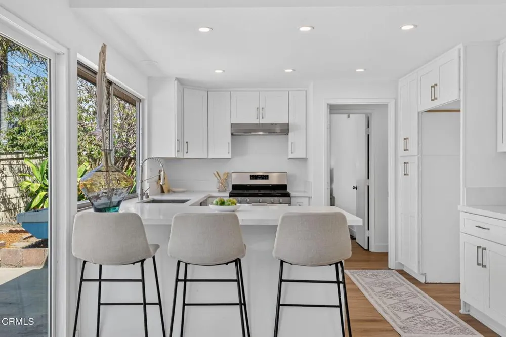 327 W 230th Street Carson, CA 90745