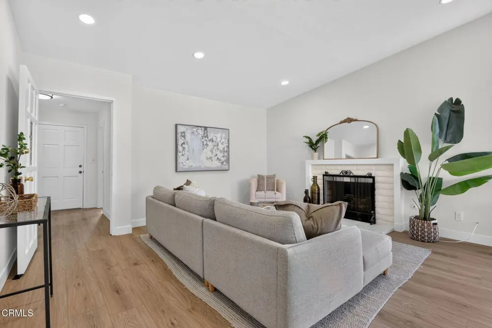 327 W 230th Street Carson, CA 90745