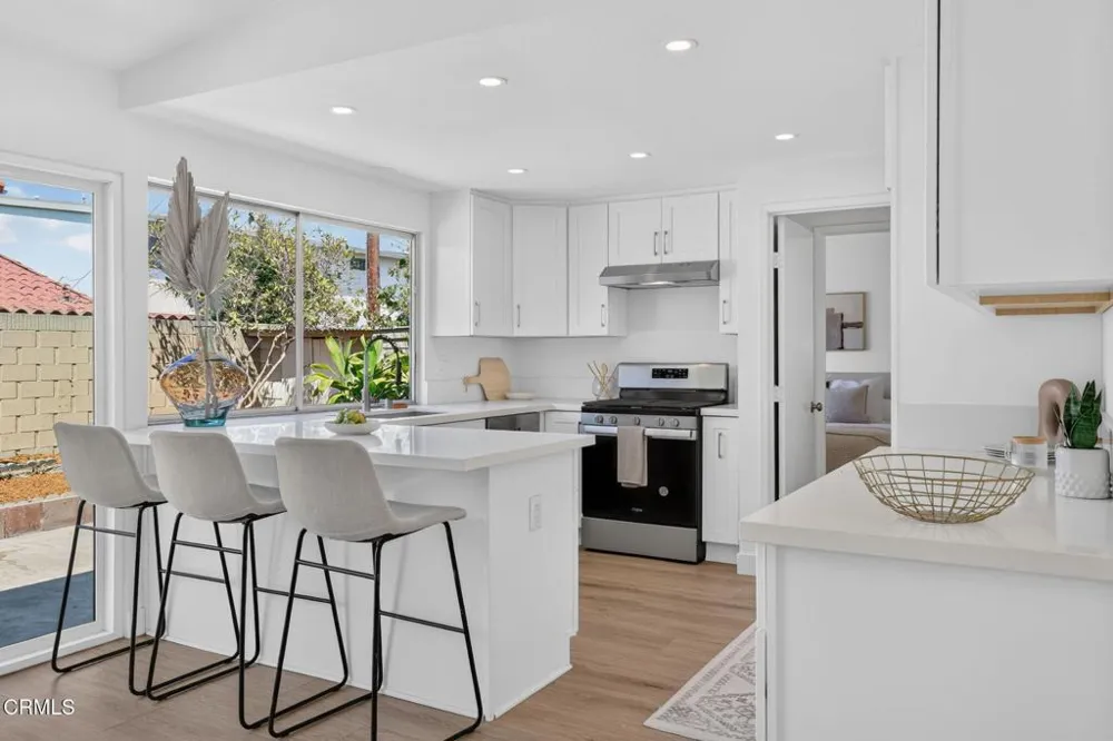 327 W 230th Street Carson, CA 90745