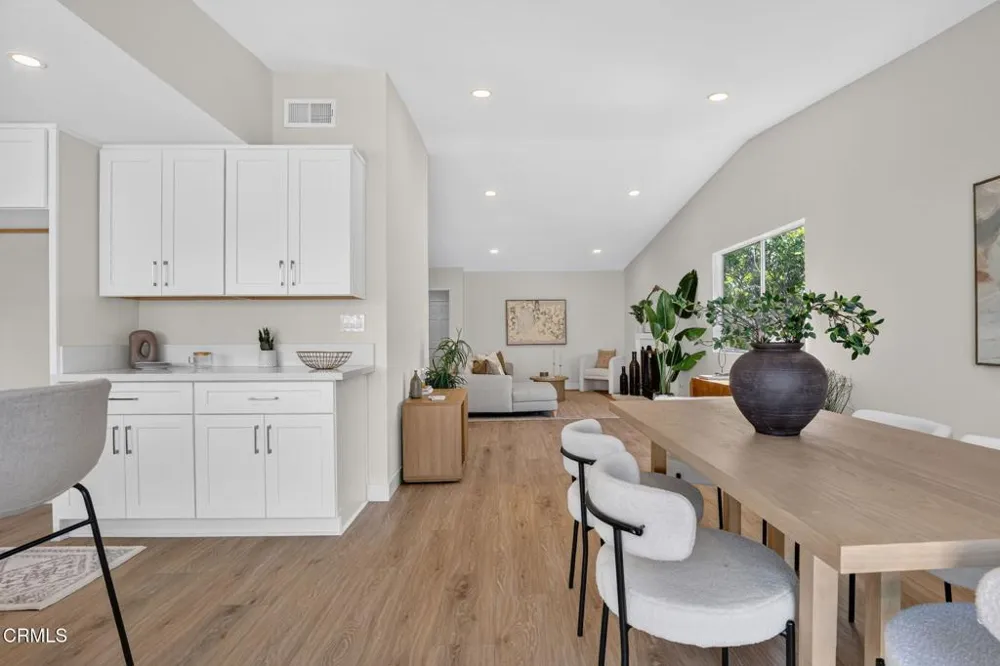 327 W 230th Street Carson, CA 90745