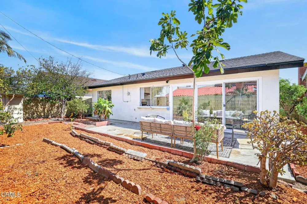 327 W 230th Street Carson, CA 90745