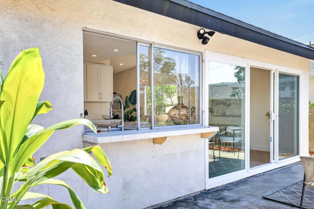 327 W 230th Street Carson, CA 90745