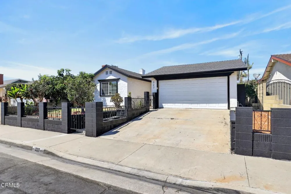 327 W 230th Street Carson, CA 90745