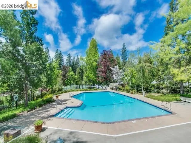 1128 Fairway Ct Murphys, CA 95247