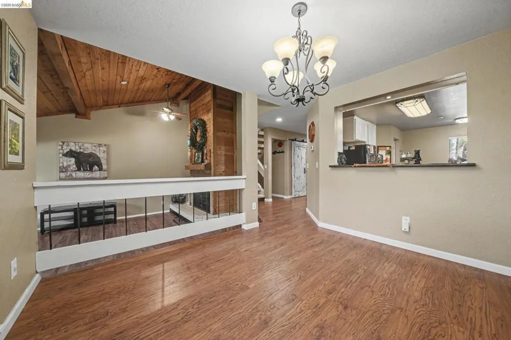 1128 Fairway Ct Murphys, CA 95247