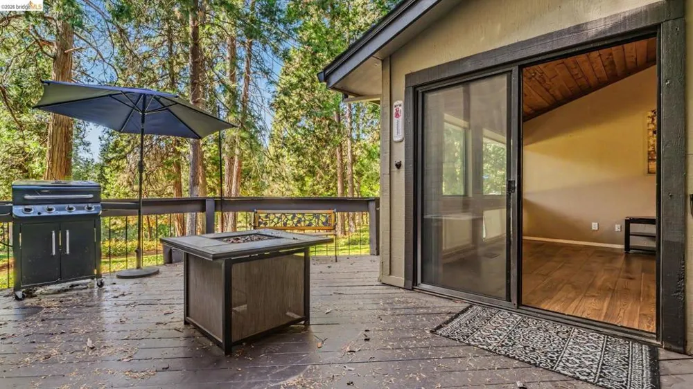 1128 Fairway Ct Murphys, CA 95247