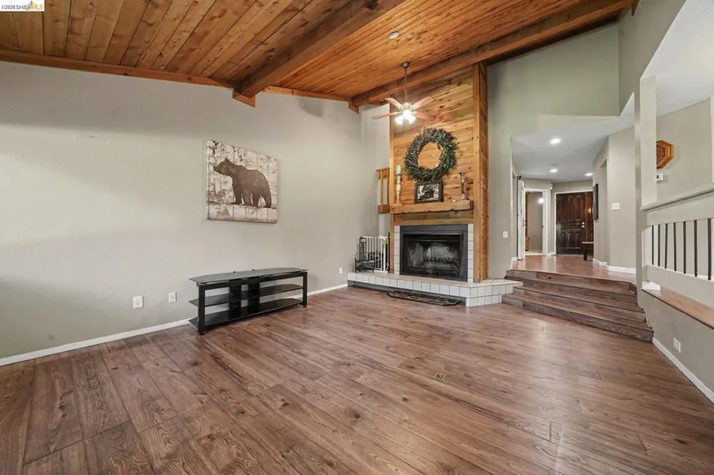 1128 Fairway Ct Murphys, CA 95247