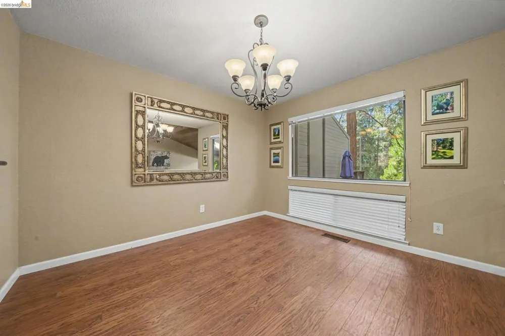 1128 Fairway Ct Murphys, CA 95247