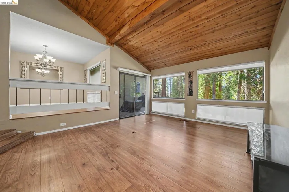 1128 Fairway Ct Murphys, CA 95247