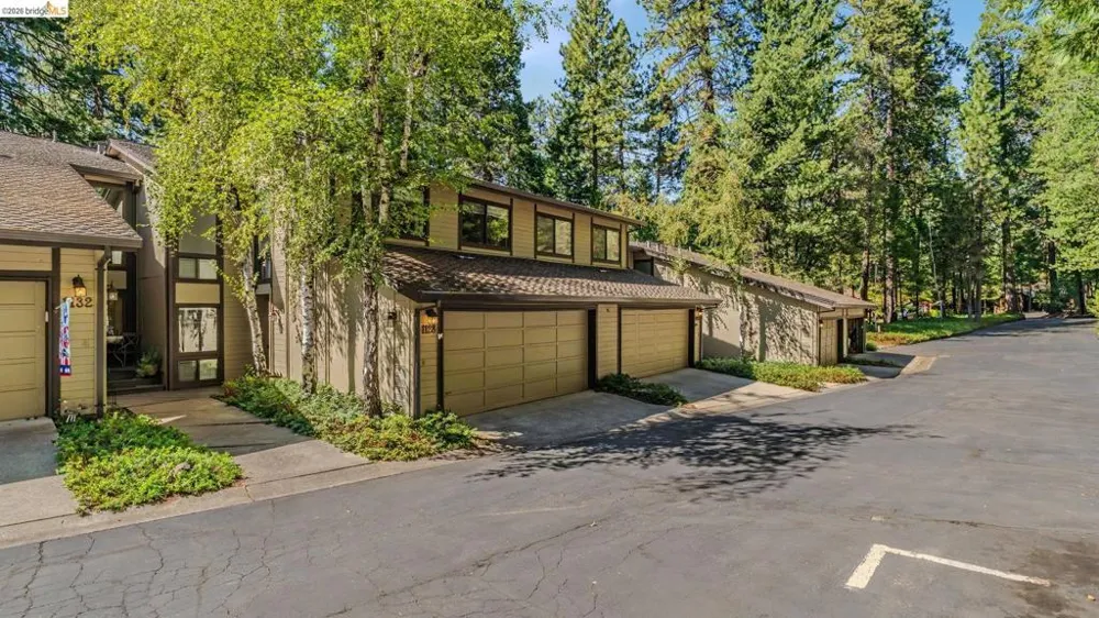1128 Fairway Ct Murphys, CA 95247