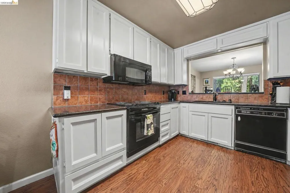 1128 Fairway Ct Murphys, CA 95247
