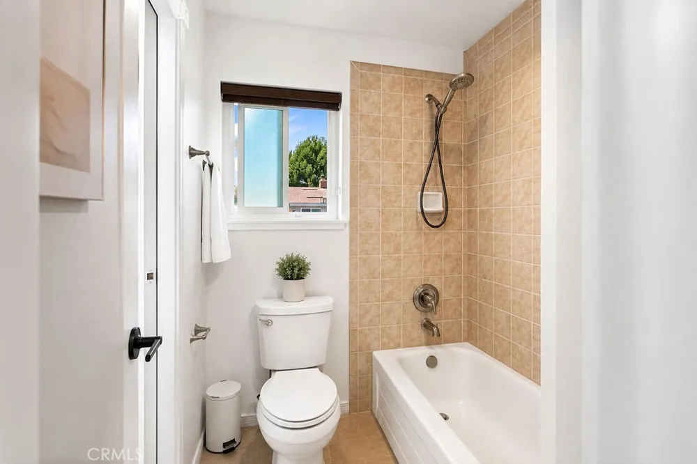 19930 Keswick Huntington Beach, CA 92646