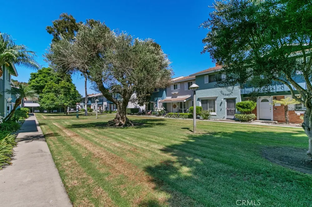 19930 Keswick Huntington Beach, CA 92646