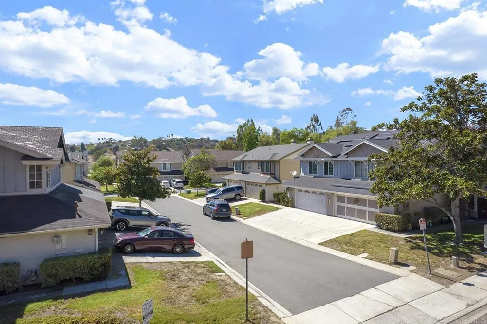 2115 Manzana Way Paradise Hills, CA 92139