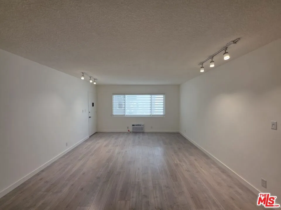 1711 Malcolm Avenue #1 Los Angeles, CA 90024