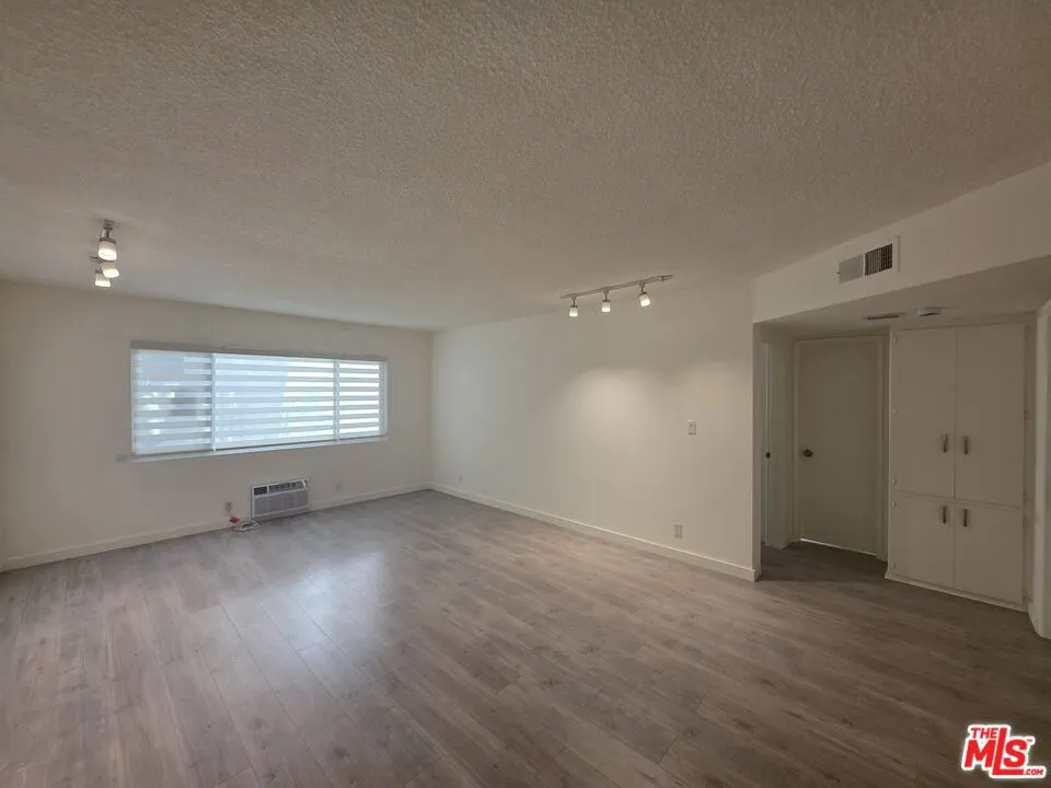 1711 Malcolm Avenue #1 Los Angeles, CA 90024