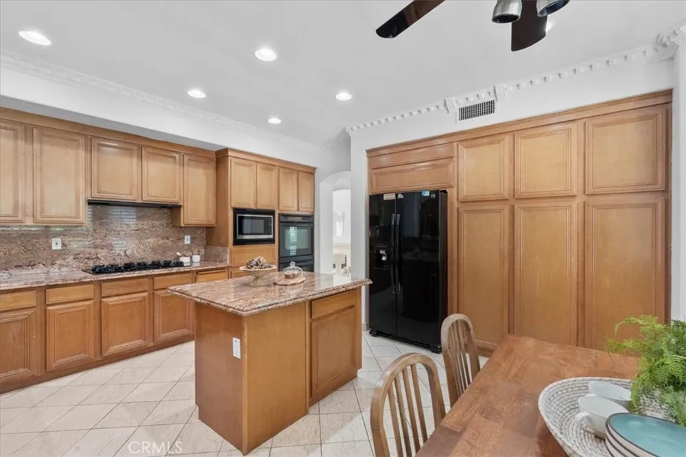 5540 High Meadow Rancho Cucamonga, CA 91737