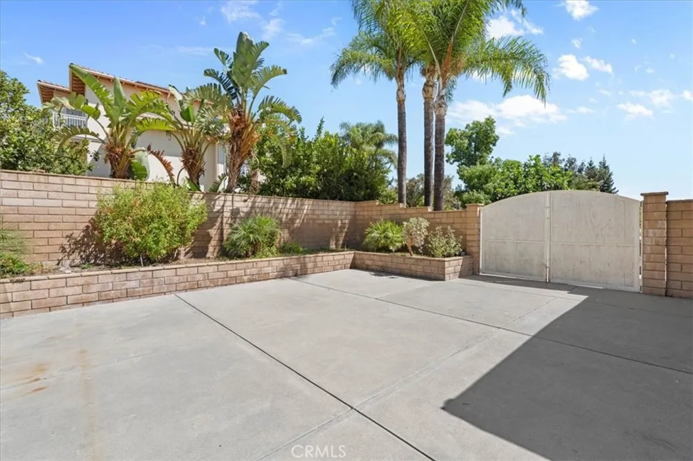 5540 High Meadow Rancho Cucamonga, CA 91737