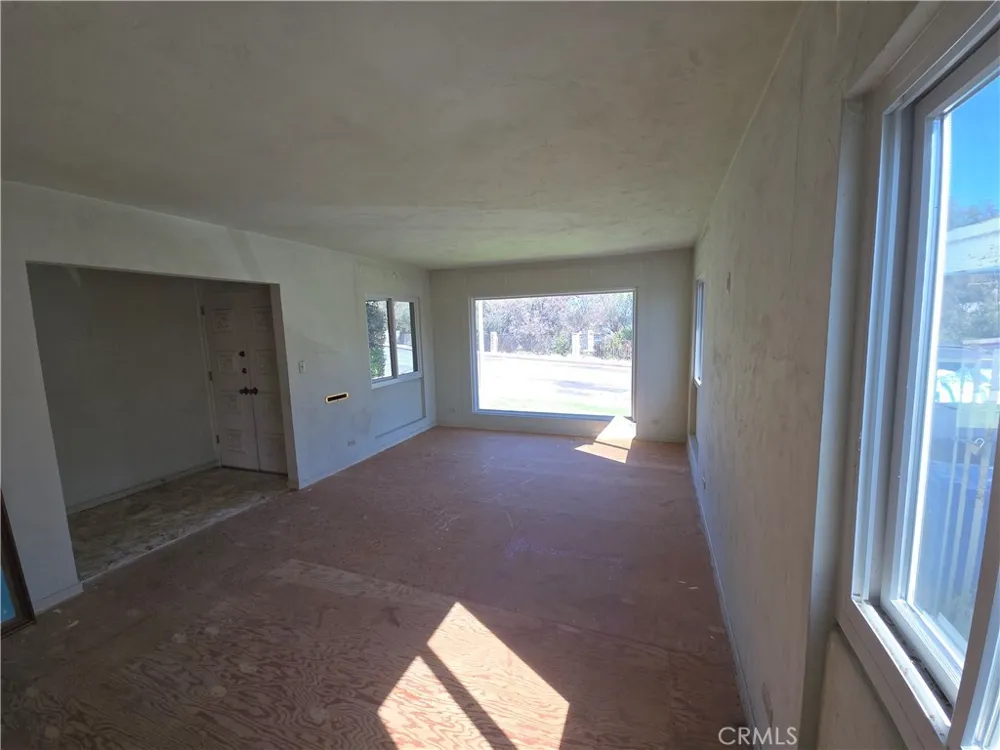 4322 E Ransom Long Beach, CA 90804