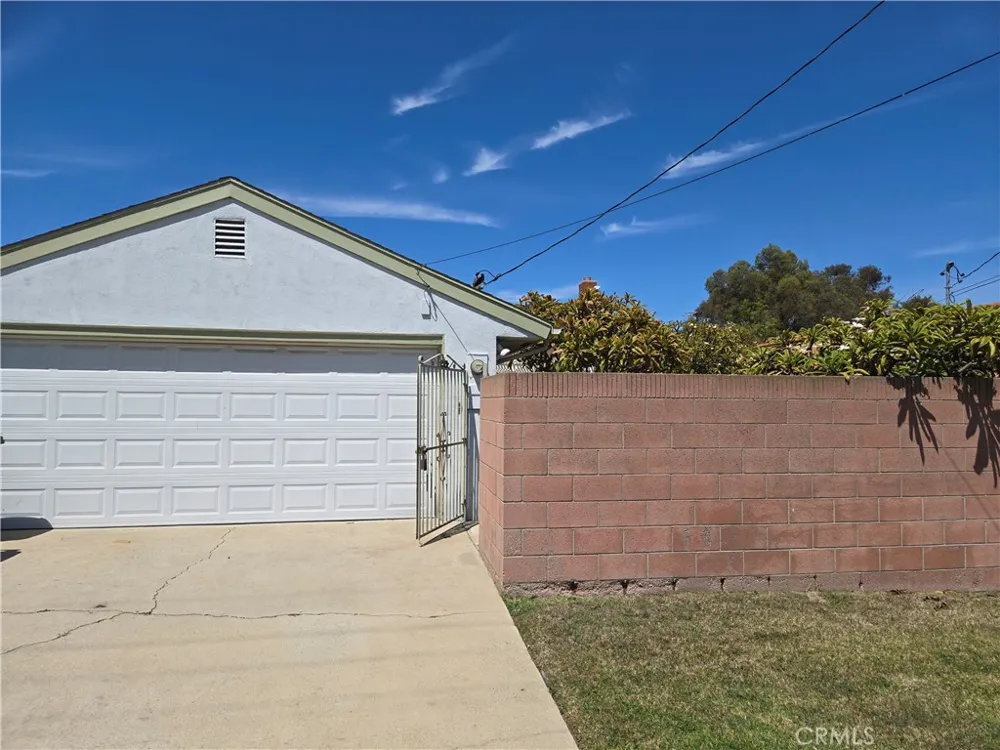4322 E Ransom Long Beach, CA 90804