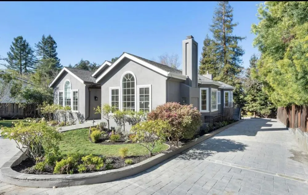 2120 Stockbridge Avenue Woodside, CA 94062