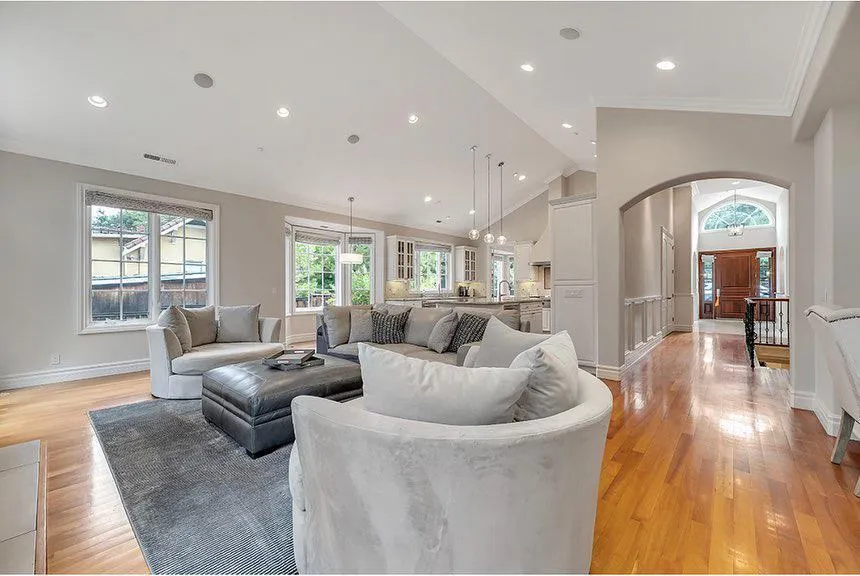 2120 Stockbridge Avenue Woodside, CA 94062