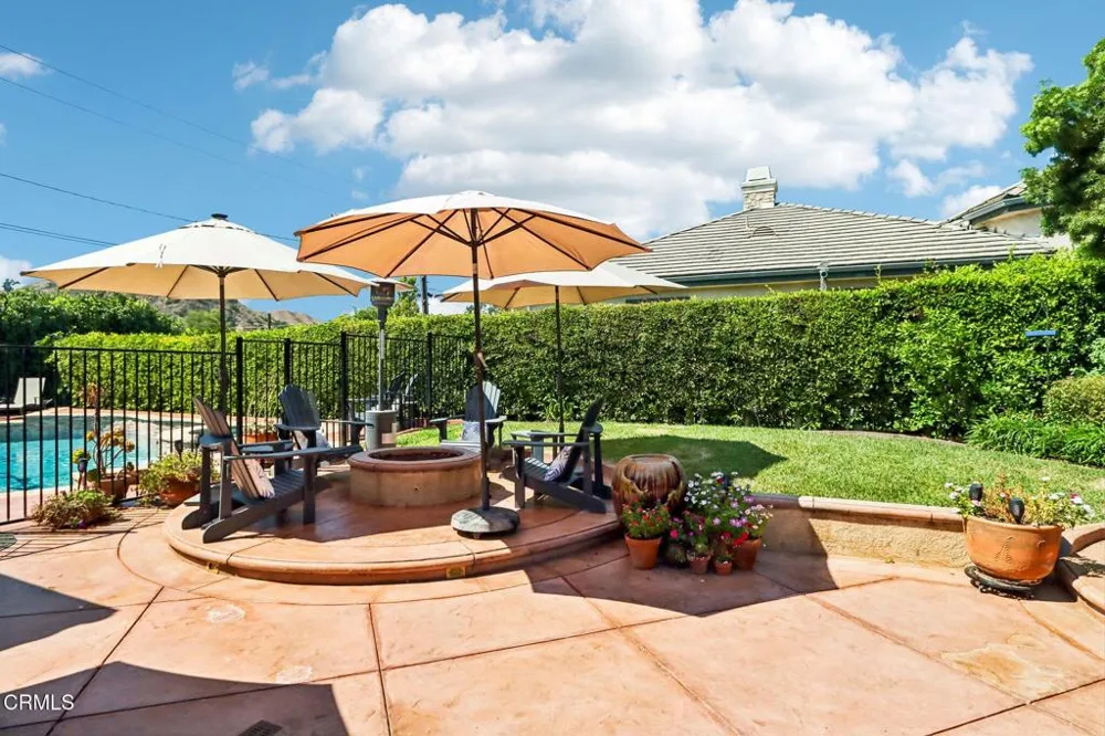 1214 Grant Line Street Santa Paula, CA 93060
