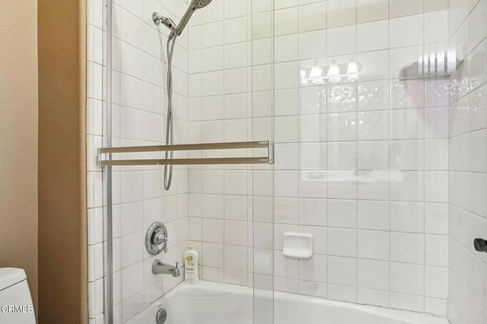 1214 Grant Line Street Santa Paula, CA 93060