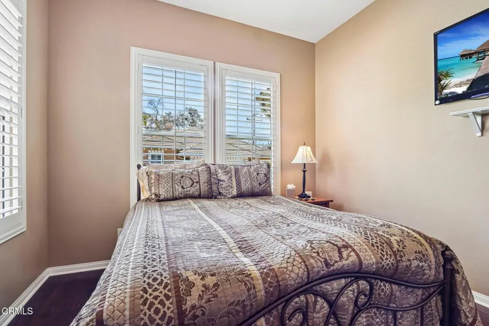 1214 Grant Line Street Santa Paula, CA 93060