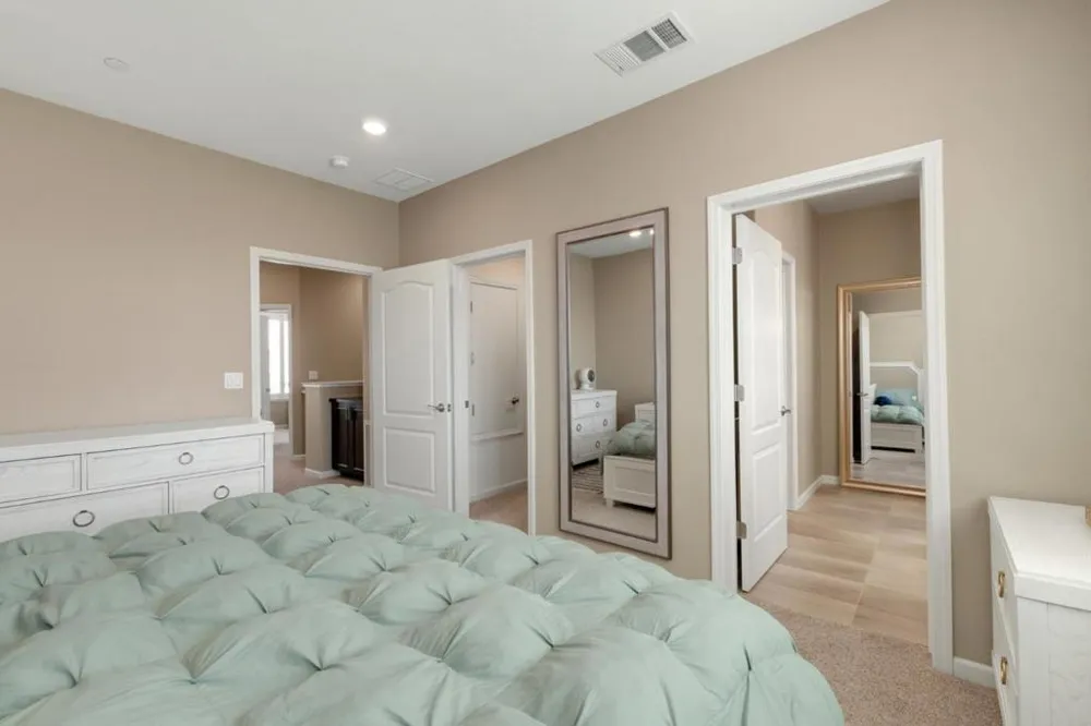 133 Llano De Los Robles Avenue #3 San Jose, CA 95136